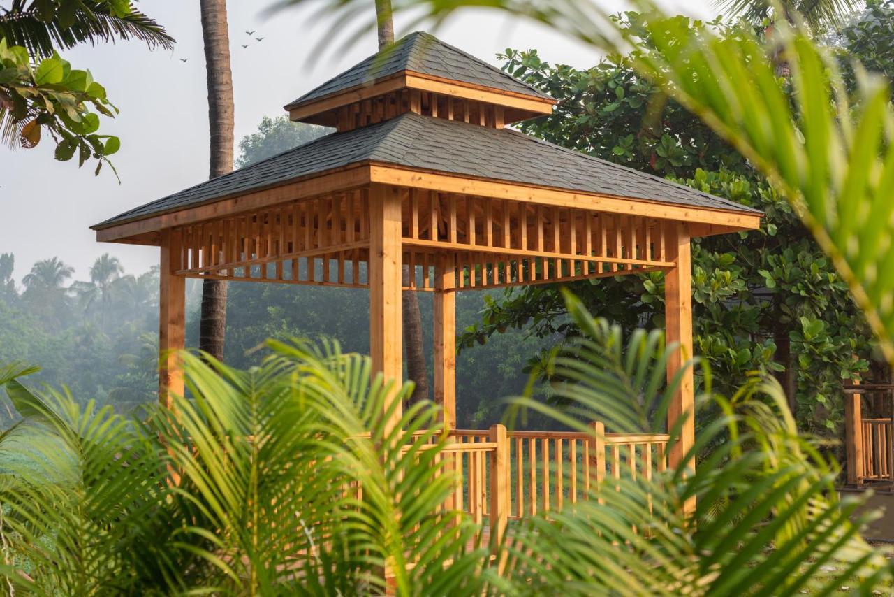 Paramount Riverfront Resort & Spa, Karjat Luaran gambar