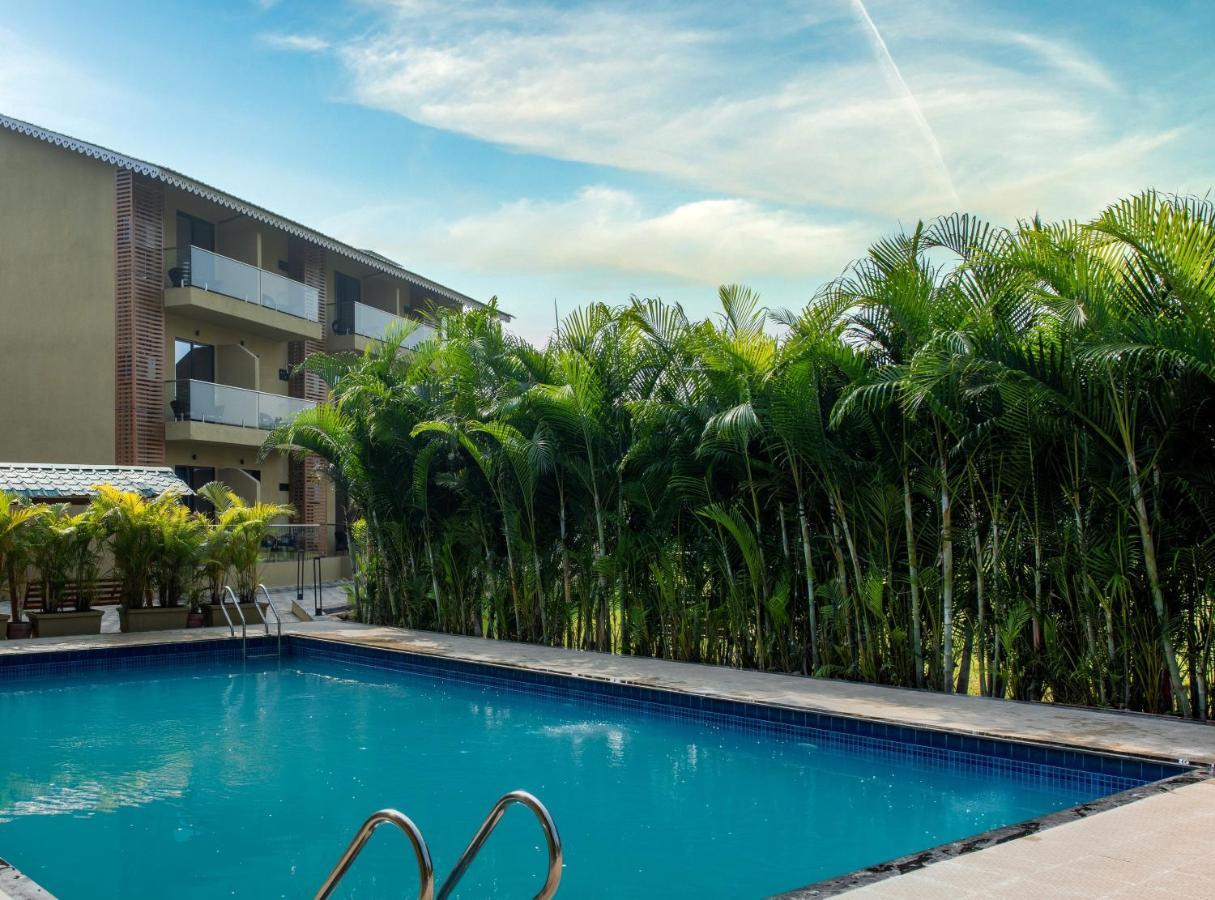Paramount Riverfront Resort & Spa, Karjat Luaran gambar
