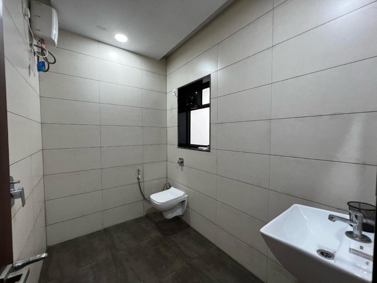 Paramount Riverfront Resort & Spa, Karjat Luaran gambar