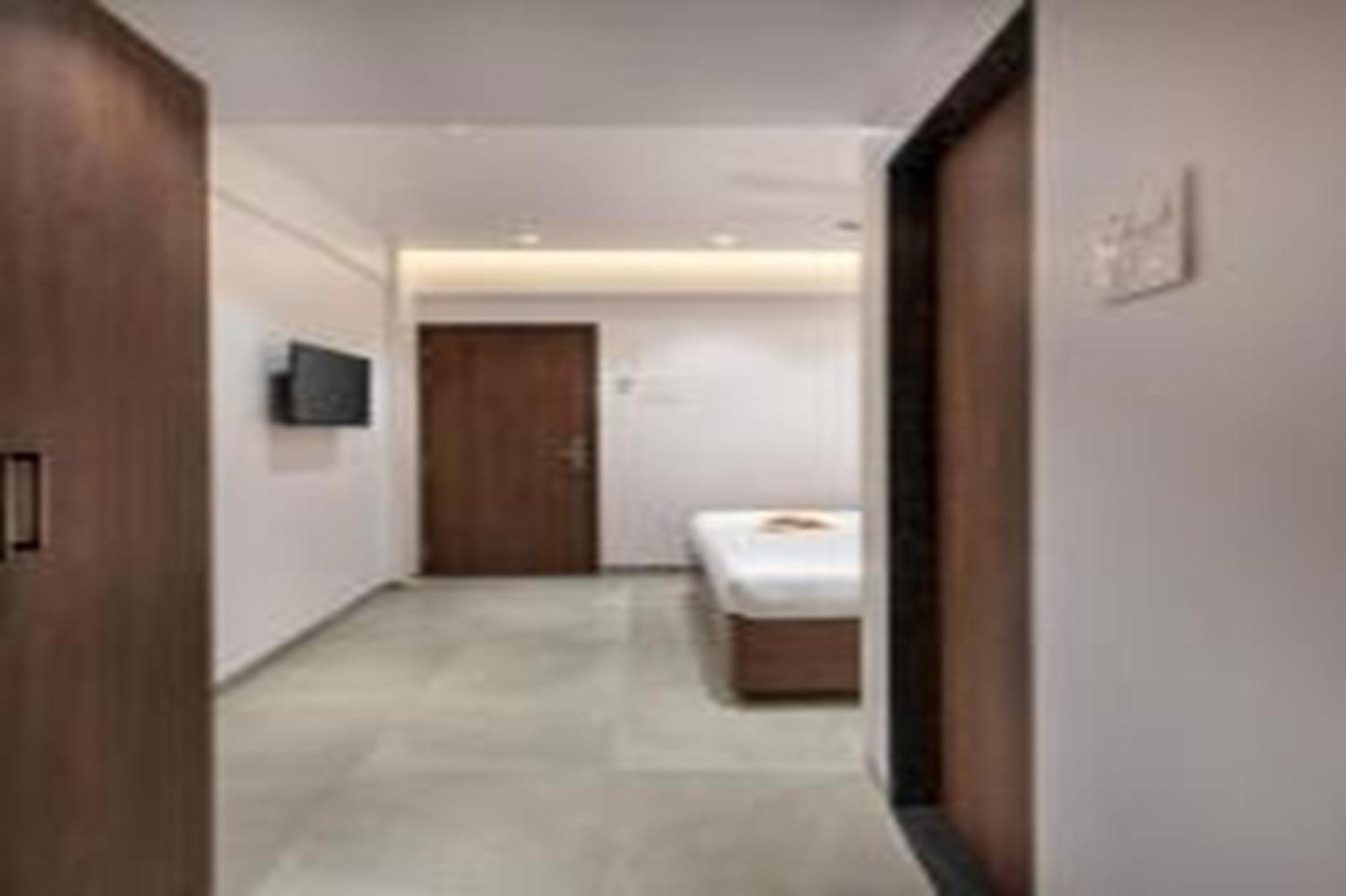 Paramount Riverfront Resort & Spa, Karjat Luaran gambar